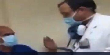 حبس مصور واقعة تعدي طبيب على ممرض بمستشفى خاص 2 - جريدة المساء حبس مصور واقعة تعدي طبيب على ممرض بمستشفى خاص 1 - جريدة المساء