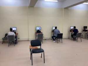 رئيس جامعة جنوب الوادى يتفقد الاختبارات بفرع الجامعة المصرية للتعلم الإلكترونى بقنا 29 - جريدة المساء