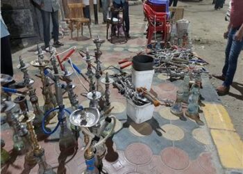 إغلاق 5 مقاهي و11 محلا تجاريا وتحرير 420 غرامة عدم ارتداء الكمامة بسوهاج 17 - جريدة المساء