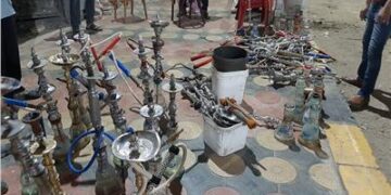 إغلاق 5 مقاهي و11 محلا تجاريا وتحرير 420 غرامة عدم ارتداء الكمامة بسوهاج 2 - جريدة المساء إغلاق 5 مقاهي و11 محلا تجاريا وتحرير 420 غرامة عدم ارتداء الكمامة بسوهاج 1 - جريدة المساء