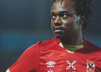 بيرسي تاو يغيب شهر عن الأهلي 31 - جريدة المساء