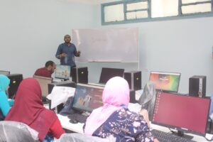 بالصور .. جامعة جنوب الوادى تنفذ خطة تأمين اللقاح ضد فيروس "كورونا" 21 - جريدة المساء