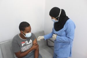 بالصور .. جامعة جنوب الوادى تنفذ خطة تأمين اللقاح ضد فيروس "كورونا" 23 - جريدة المساء