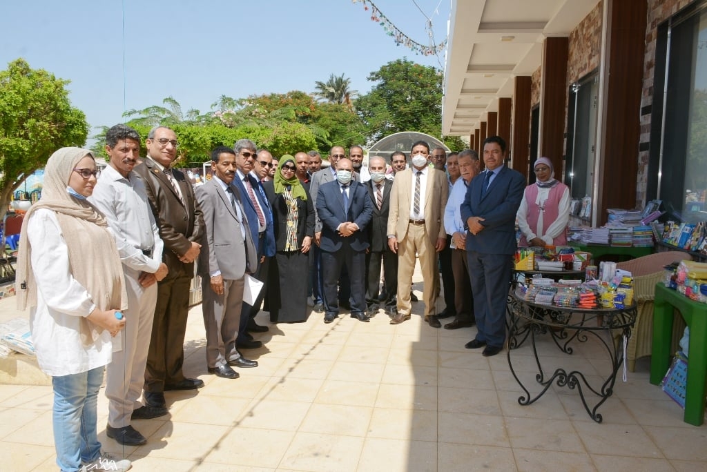 بالصور .. إفتتاح معرض " أهلا مدرستي " بنادي المهندسين فى سوهاج 19 - جريدة المساء