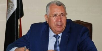 رئيس "الثروة السمكية" يقود حملة مكبرة لإزالة التعديات على المسطح المائى بالاسماعيلية 2 - جريدة المساء رئيس "الثروة السمكية" يقود حملة مكبرة لإزالة التعديات على المسطح المائى بالاسماعيلية 1 - جريدة المساء