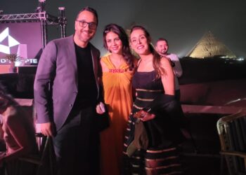 محمد نواره و"السوبرانو" فاطمة السعيد .. يبدعان تحت سفح الأهرامات 21 - جريدة المساء