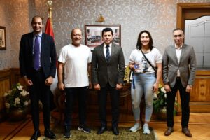  بالصور/وزير الشباب  الرياضة يستقبل سمر حمزة بعد حصولها على برونزية العالم للمصارعة 22 - جريدة المساء