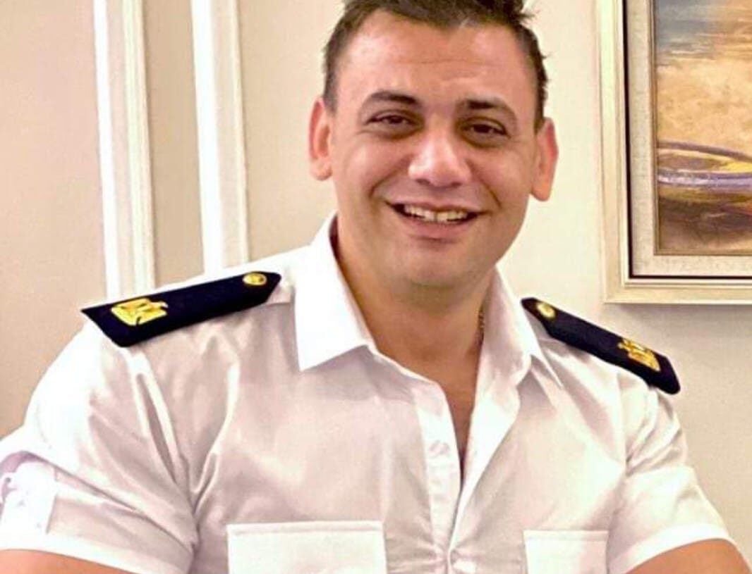 اليوم ... إقامة سرادق عزاء المقدم محمود القللى بالمنطقة الصناعية بالغردقة كتب حسن حمدان 20 - جريدة المساء اليوم ... إقامة سرادق عزاء المقدم محمود القللى بالمنطقة الصناعية بالغردقة كتب حسن حمدان 19 - جريدة المساء