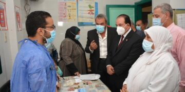 قوافل جامعة طنطا الطبية قدمت خدماتها العلاجية بالمجان لـ 1158 مواطنًا بقطور 7 - جريدة المساء