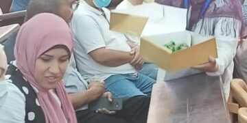 بالحلوى كليتى الحاسبات والمعلومات والالسن يستقبلان العام الدراسى الجديد بالغردقة البحر الأحمر حسن حمدان 1 - جريدة المساء