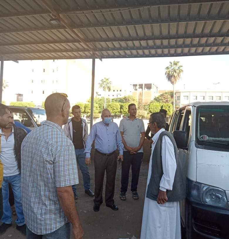 رؤساء المدن بالشرقية خلايا نحل في مواقف السيارات لمتابعة الاجرة 20 - جريدة المساء رؤساء المدن بالشرقية خلايا نحل في مواقف السيارات لمتابعة الاجرة 19 - جريدة المساء