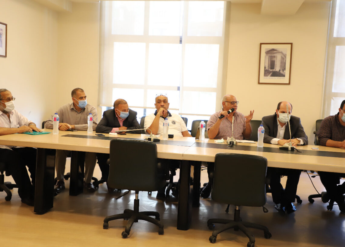 "غرفة الإسكندرية" تناقش تداعيات قرار تطبيق الحد الأدنى للأجور 18 - جريدة المساء "غرفة الإسكندرية" تناقش تداعيات قرار تطبيق الحد الأدنى للأجور 17 - جريدة المساء