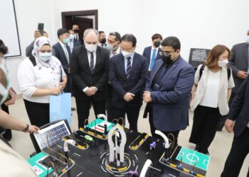 نائب وزير التعاون الدولي بكوريا الجنوبية يزور الجامعة التكنولوجية ببني سويف 25 - جريدة المساء