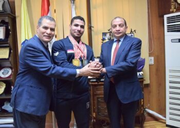 رئيس جامعة بني سويف يستقبل بطل العالم في رفع الأثقال من ذوي الهمم 33 - جريدة المساء
