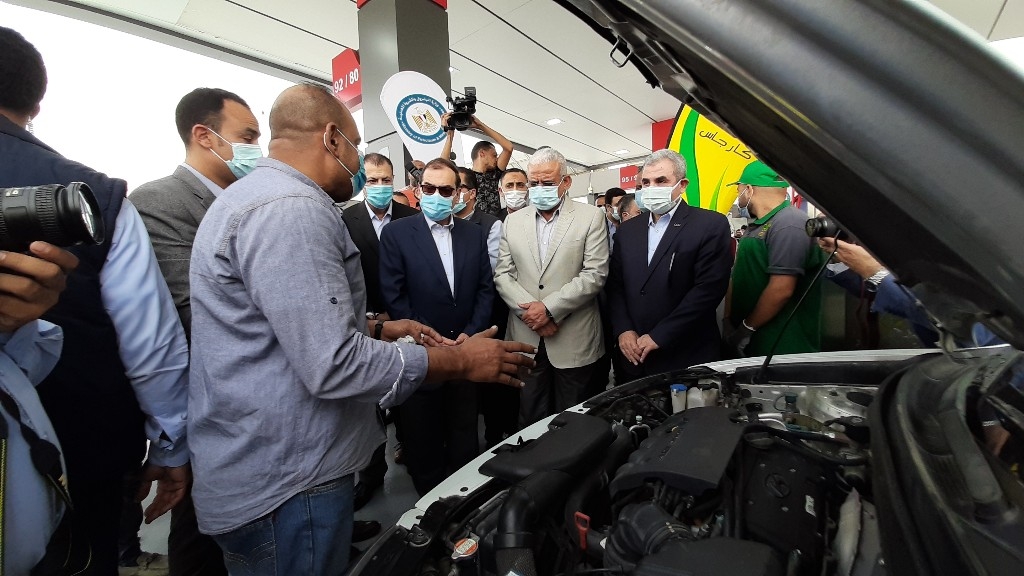 وزير البترول يفتتح محطة الوقود المتكاملة بالسويس 20 - جريدة المساء وزير البترول يفتتح محطة الوقود المتكاملة بالسويس 19 - جريدة المساء