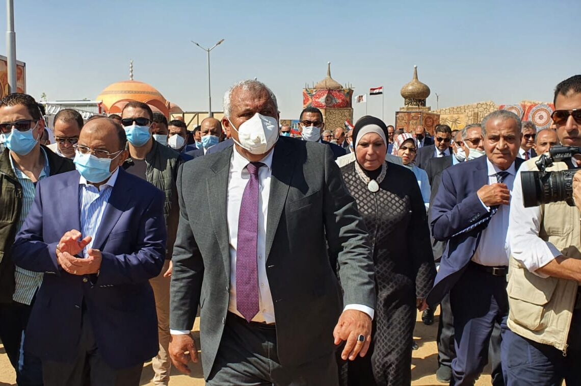 4 وزراء يشاركون في ختام مهرجان التمور بالوادي الجديد 15 - جريدة المساء