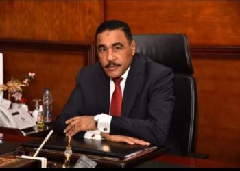 محافظ مطروح يقرر تسليم الكتب للتلاميذ دون التقيد بدفع المصروفات 32 - جريدة المساء