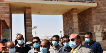 محافظ أسوان يطمئن على تطبيق الإجراءات الإحترازية والوقائية ونسب الإشغال للحركة السياحية الوافدة 1 - جريدة المساء