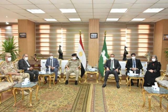 محافظ الشرقية يستقبل مدير جمعية المحاربين القدماء وضحايا الحرب 19 - جريدة المساء