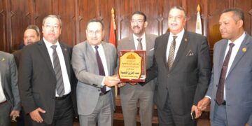 تعاون مشترك بين مجلس الشيوخ وجامعه الاسكندريه 1 - جريدة المساء