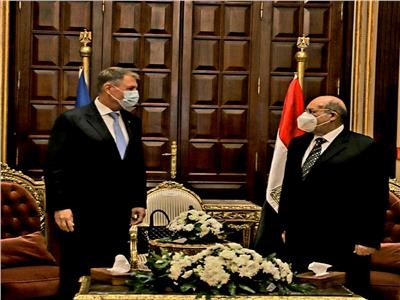 رئيس رومانيا يزور مجلس الشيوخ 19 - جريدة المساء رئيس رومانيا يزور مجلس الشيوخ 18 - جريدة المساء