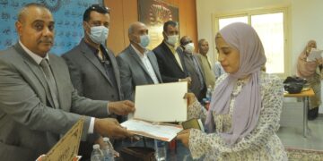 تكريم الطلاب المتفوقين بمدارس القرنة بالأقصر 1 - جريدة المساء