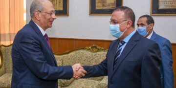 محافظ الإسكندرية يُهنئ رئيس محكمة استئناف الإسكندرية بالمنصب الجديد    1 - جريدة المساء