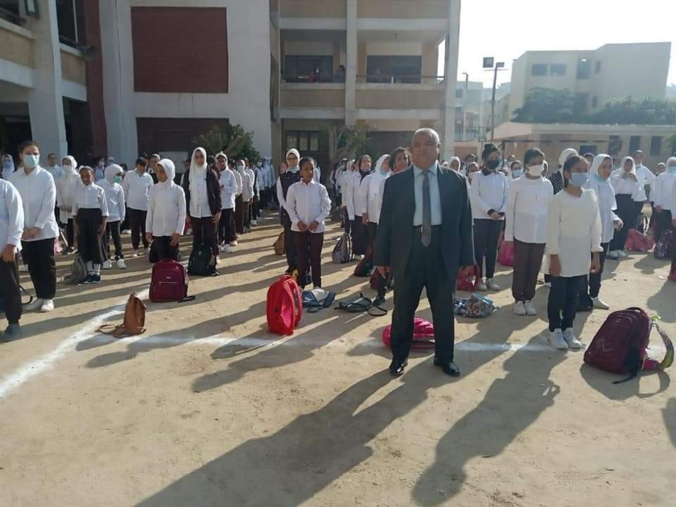 وكيل مديرية التربية والتعليم بالمنيا يشارك في طابور الصباح 20 - جريدة المساء وكيل مديرية التربية والتعليم بالمنيا يشارك في طابور الصباح 19 - جريدة المساء