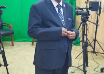 القائم بعمل رئيس جامعة سوهاج: الكتاب الالكتروني خطوة نحو التحول الرقمي 27 - جريدة المساء