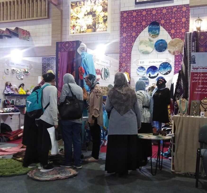 مركز الحرف اليدوية بجامعة سوهاج يختتم فاعليات مشاركته بمعرض تراثنا .. 17 - جريدة المساء