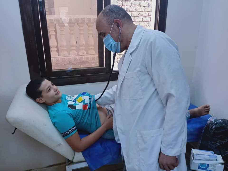 الكشف على 817 مواطنًا فى قافلة طبية مجانية بفرشوط 20 - جريدة المساء الكشف على 817 مواطنًا فى قافلة طبية مجانية بفرشوط 19 - جريدة المساء