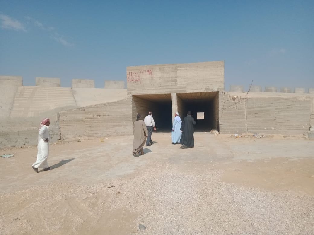 محافظ المنيا يوجه برفع درجة الاستعداد لاستقبال الشتاء و تطهير مخرات السيول 19 - جريدة المساء