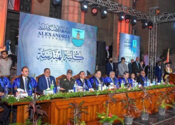 رئيس جامعة الاسكندرية لخريجي كلية الهندسة.. أنتم بناة المستقبل والرئيس السيسي يعتمد عليكم في بناء "الجمهورية الجديدة" 21 - جريدة المساء