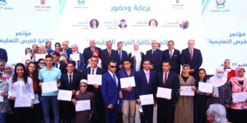 الأورمان والجمعية الشرعية: 1000 لاب توب للطلاب المكفوفين.. و 1000 جنيه شهريًا للطلاب الفائقين 2 - جريدة المساء الأورمان والجمعية الشرعية: 1000 لاب توب للطلاب المكفوفين.. و 1000 جنيه شهريًا للطلاب الفائقين 1 - جريدة المساء