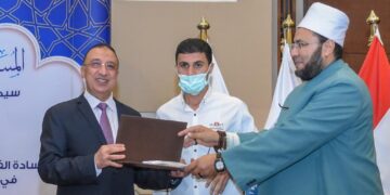 محافظ الإسكندرية  يكرم 100 من حفظة القرآن الكريم بمنطقتي النهضة والعامرية   1 - جريدة المساء