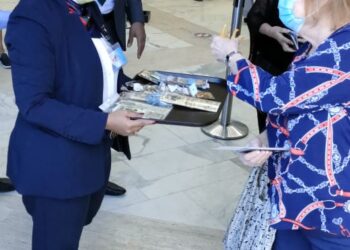 شاهد .. مطار ابو سمبل يستقبل ضيوف مصر المشاركين في احتفالية تعامد الشمس  17 - جريدة المساء