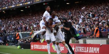 ريال يحسم الكلاسيكو ويهزم برشلونة بهدفين فى "كامب نو" 9 - جريدة المساء