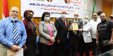 توزيع جوائز مهرجان المسرح بجامعة المنوفية 1 - جريدة المساء
