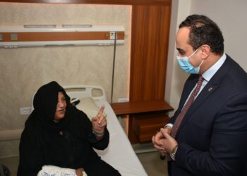  السبكى يطمئن على الخدمات والرعاية الصحية المقدمة لمنتفعي التأمين الصحي الشامل بالأقصر 16 - جريدة المساء