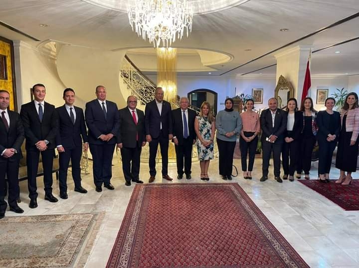 النائبة هيام الطباخ تهنئ "شلتوت" بتولى منصب سفير مصر لدى دولة الكويت 19 - جريدة المساء