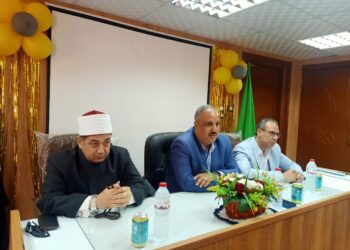 بحضور 3 وكلاء وزارة..دروع وجوائز مادية في احتفالية أوائل أبناء العاملين بشباب القليوبية 25 - جريدة المساء