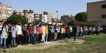 نائب محافظ قنا يشهد طابور الصباح وتحية العلم بمدرسة الشهيد عبد المنعم رياض الثانوية العسكرية 2 - جريدة المساء نائب محافظ قنا يشهد طابور الصباح وتحية العلم بمدرسة الشهيد عبد المنعم رياض الثانوية العسكرية 1 - جريدة المساء