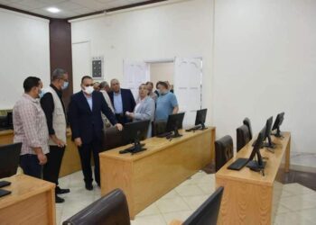 بعد الإنتهاء من تطويرهما ورفع كفائتهما .... محافظ الشرقية يتفقد مركز التدريب وتنمية الموارد البشرية ومبني هيئة الرقابة الإدارية القديم 16 - جريدة المساء