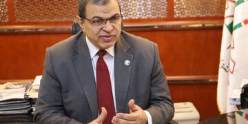 القوي العاملة: توقيع اتفاقية عمل جماعية بصرف مزايا ل 620 عاملا بشركه خاصة 9 - جريدة المساء