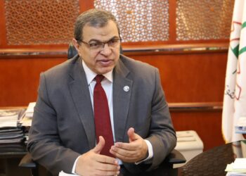 تعيين 7248 من شباب الخريجين بالشرقية وإغلاق 108 منشآت مخالفة لإجراءات كورونا 21 - جريدة المساء