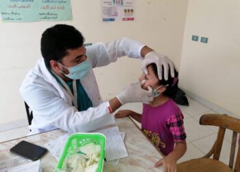 الكشف على ١٠٤٢ مواطنا بالمجان فى قافلة طبية بدمياط 25 - جريدة المساء