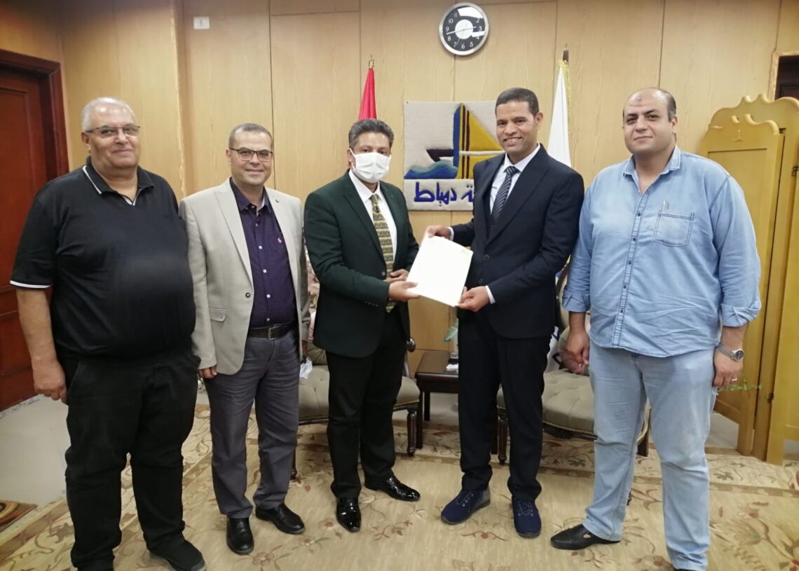 "القللى" عميدا لكلية الآداب بدمياط 19 - جريدة المساء