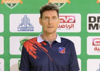 الألماني بيتر شومرز مدرب سلة الكويت الكويتي: مجموعتنا هي الأقوي في البطولة 35 - جريدة المساء