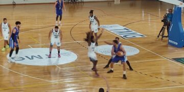 المدير الفني لليرموك الكويتي: سعيد بتسجيل فريقي ٦٥ نقطة رغم الخسارة من الزهراء 2 - جريدة المساء المدير الفني لليرموك الكويتي: سعيد بتسجيل فريقي ٦٥ نقطة رغم الخسارة من الزهراء 1 - جريدة المساء