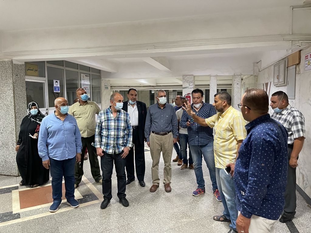 رئيس جامعة الزقازيق: حريق مبني مستشفى الباطنة محدود .. تم السيطرة عليه بطفايات الحريق 19 - جريدة المساء